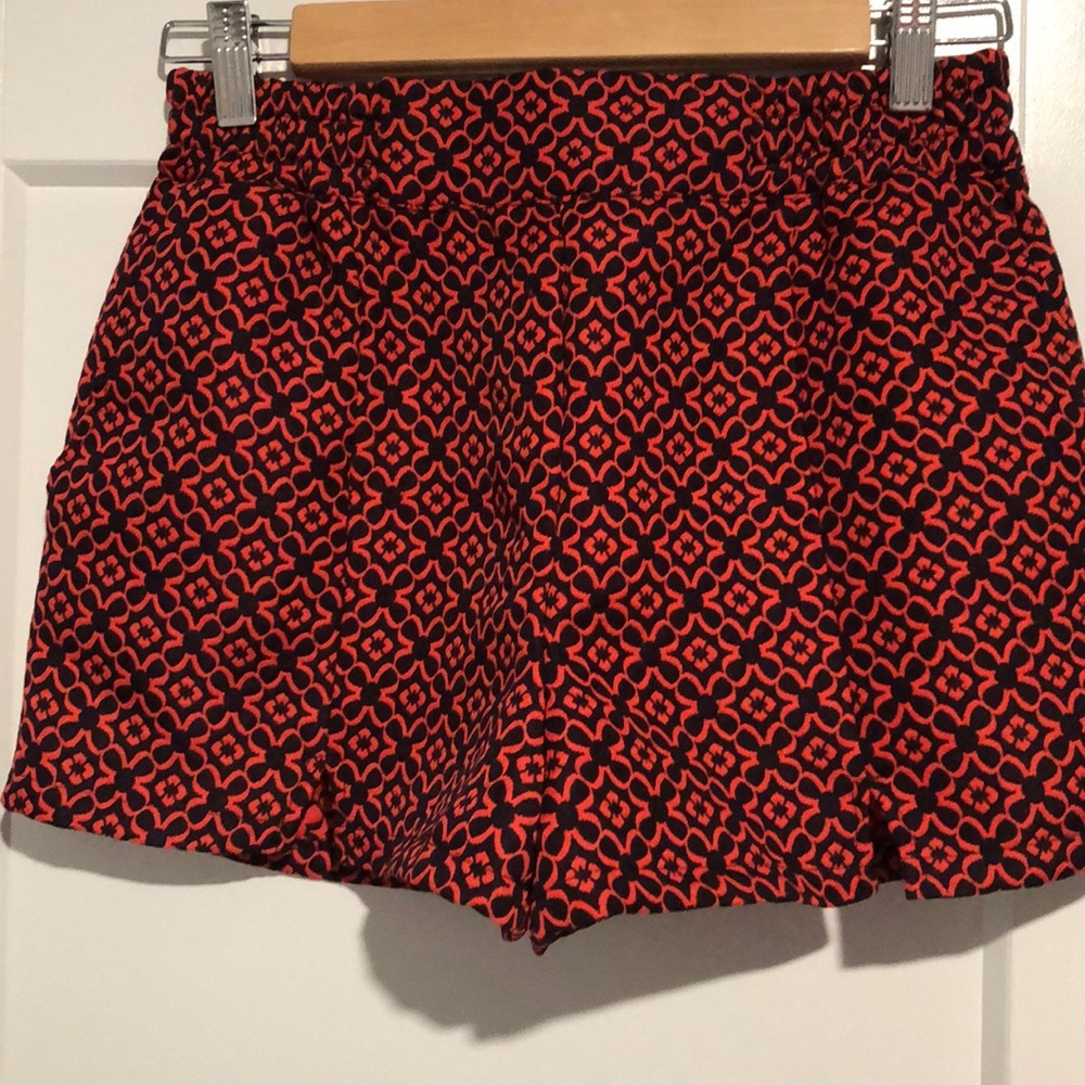 Pleated Patterned Shorts